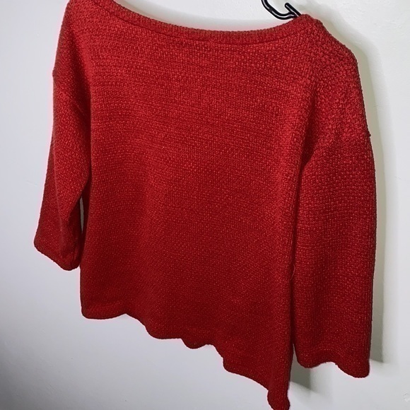 NETFLIX red long sleeve cozy boxy sweater. - Picture 8 of 8